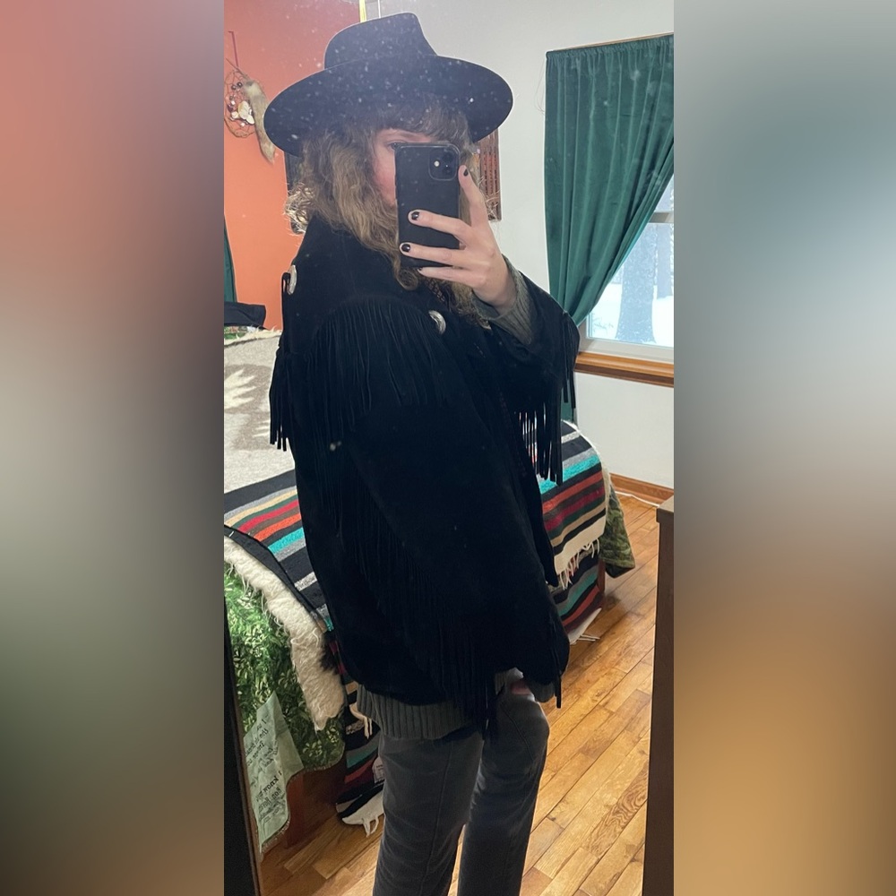 Women's Black Suede Fringe Leather Jacket - Picture 9 of 9